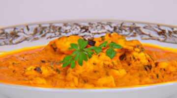 Kuřecí korma s mandlí a meruňkami
