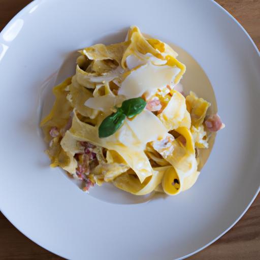 Těstoviny Carbonara s parmazánem