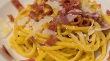 Těstoviny carbonara s parmskou šunkou