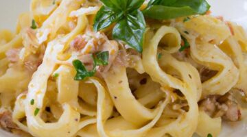 Těstoviny ala carbonara s bazalkou